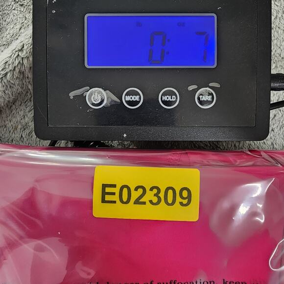 Zyia Leggings Womens 6-8 Pink Pocket Light n Tight High Rise Capri Workout Yoga - Picture 10 of 10